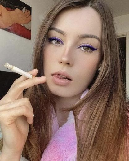 anna zapala|Anna Zapala : r/smokingfetishsharing